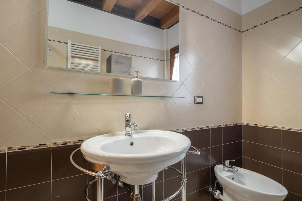 Venezia-Suite HemingwayA Pochi Passi Outlet Noventa di Piave Bagian luar foto